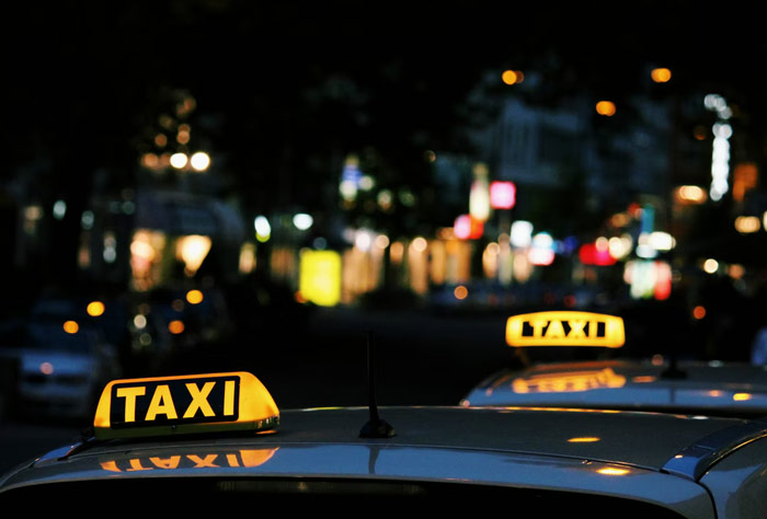 택시 운전자들, 개스비 상승에 불안감