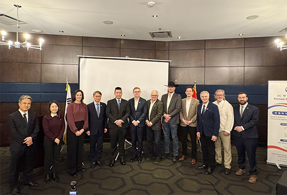 밴쿠버한인회 2025 송년의 밤 개최 책임감 있고 투명한 공동체 열어 나갈 것 new