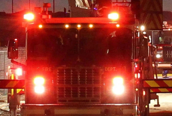 써리 폐건물 7일 화재 진압 완료…184st도로 통행 재개 new