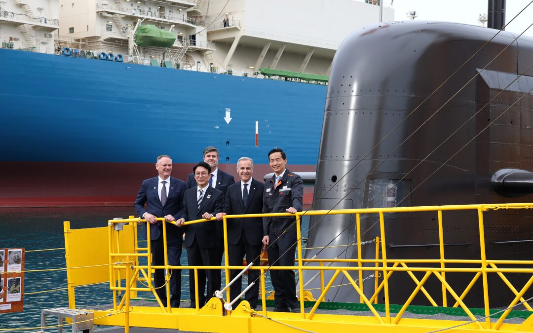 한화, 캐나다 잠수함 사업 수주 총력전…“현지 장갑차 생산” 파격 제안 new